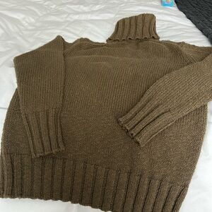 Tommy Bahama turtle neck sweater